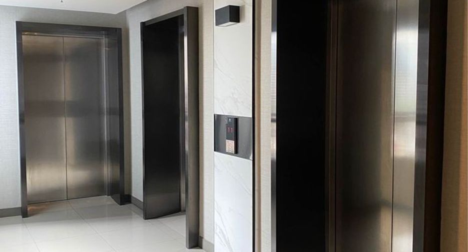 À vendre 1 chambre condo à Phaya Thai, Bangkok