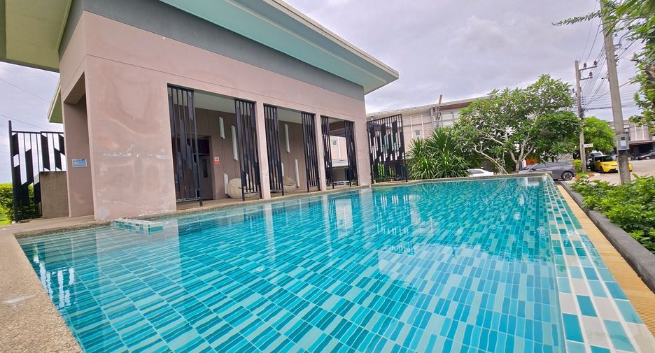 À louer 3 chambres maison de ville à Mueang Phuket, Phuket