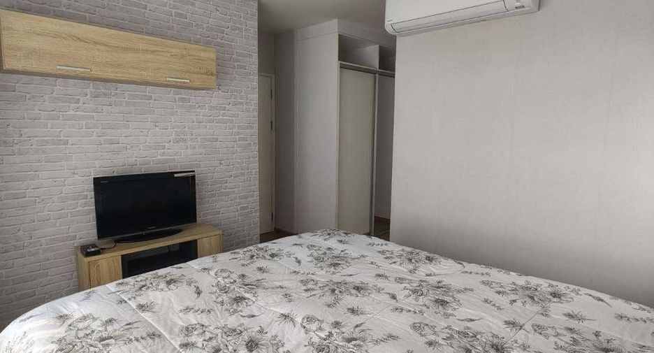 For rent 2 bedrooms condo in Yan Nawa, Bangkok