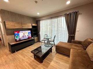 For rent 2 bedrooms condo in Yan Nawa, Bangkok