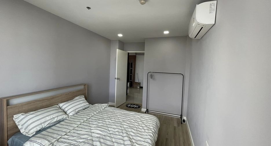 For rent 2 bedrooms condo in Khlong San, Bangkok