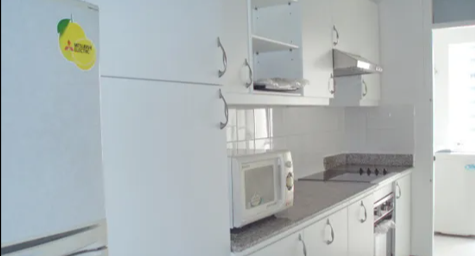 For rent 3 bedrooms condo in Pathum Wan, Bangkok