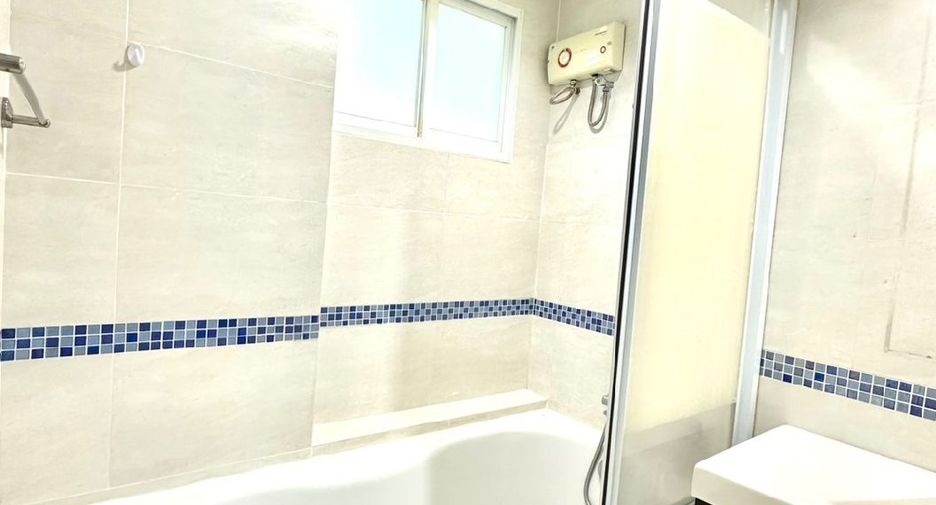 For rent 1 bed condo in Sathon, Bangkok