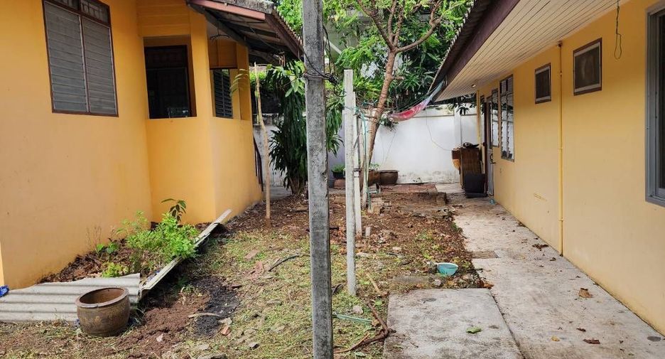 Haus zum Kauf mit 7 Zimmer in Phaya Thai, Bangkok