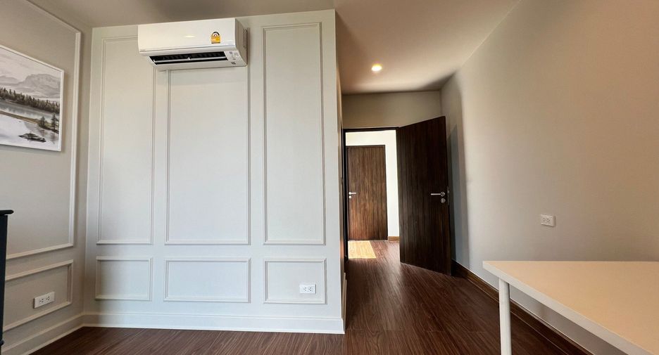 For sale 3 bedrooms townhouse in Bang Khen, Bangkok