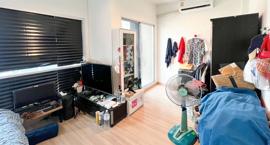 ขาย 4 ห้องนอน ทาวน์เฮ้าส์ ใน บางขุนเทียน, กรุงเทพฯ