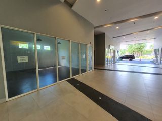 For rent retail Space in Yan Nawa, Bangkok
