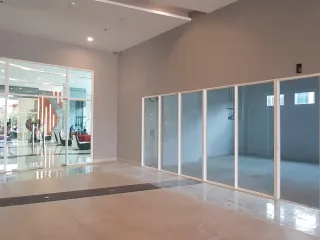 For rent retail Space in Yan Nawa, Bangkok