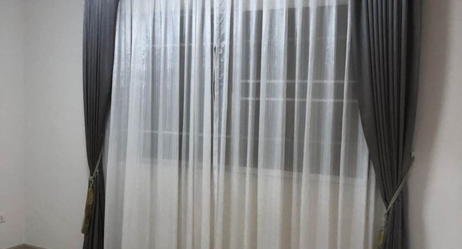 For rent 2 bedrooms townhouse in Bang Phli, Samut Prakan