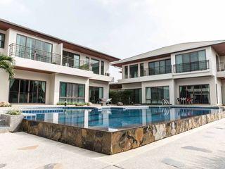 Casa en alquiler de 12 habitaciones en Prawet, Bangkok