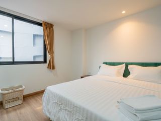Apartment zur Miete mit 2 Zimmer in Khlong Toei, Bangkok