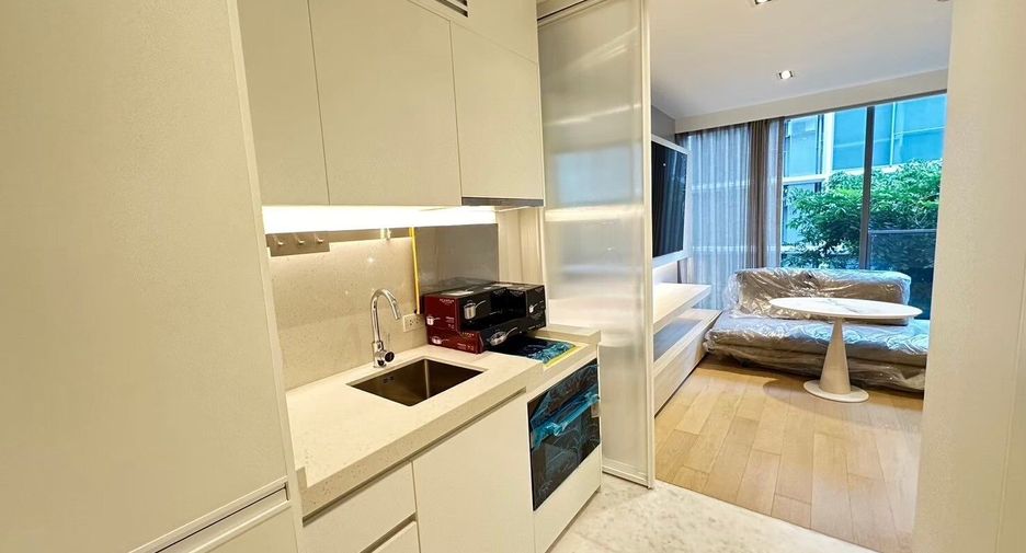 For rent 1 bed condo in Watthana, Bangkok