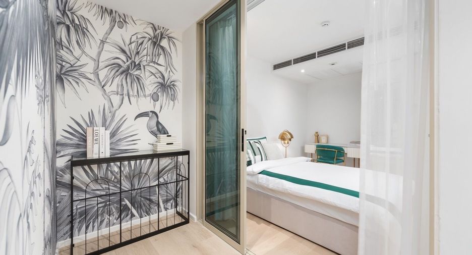 For sale 2 bedrooms condo in Khlong Toei, Bangkok