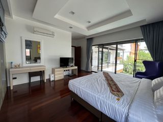Villa zum Kauf mit 4 Zimmer in Mueang Phuket, Phuket