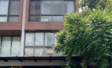 Продажа 4 спальни дом в Ян Наща, Бангкок