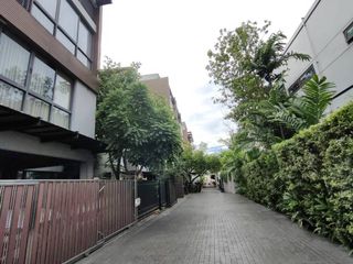 For sale 4 ベッドルーム house in Yan Nawa, Bangkok