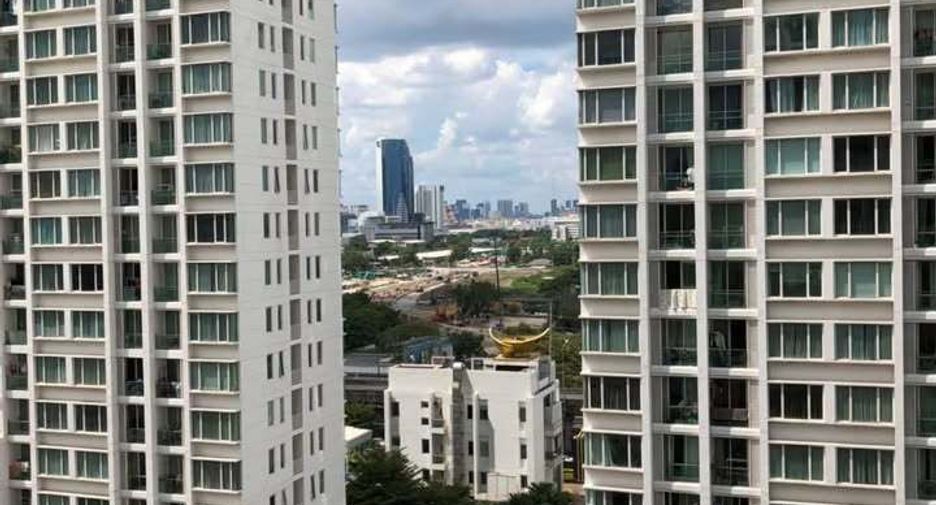 Wohnung zur Miete mit 1 Zimmer in Huai Khwang, Bangkok