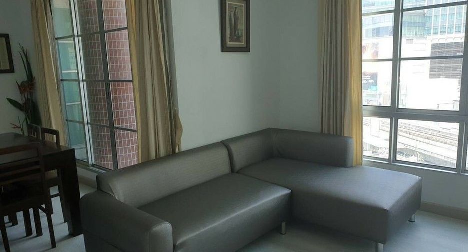 Condo en alquiler de 2 habitaciones en Khlong Toei, Bangkok