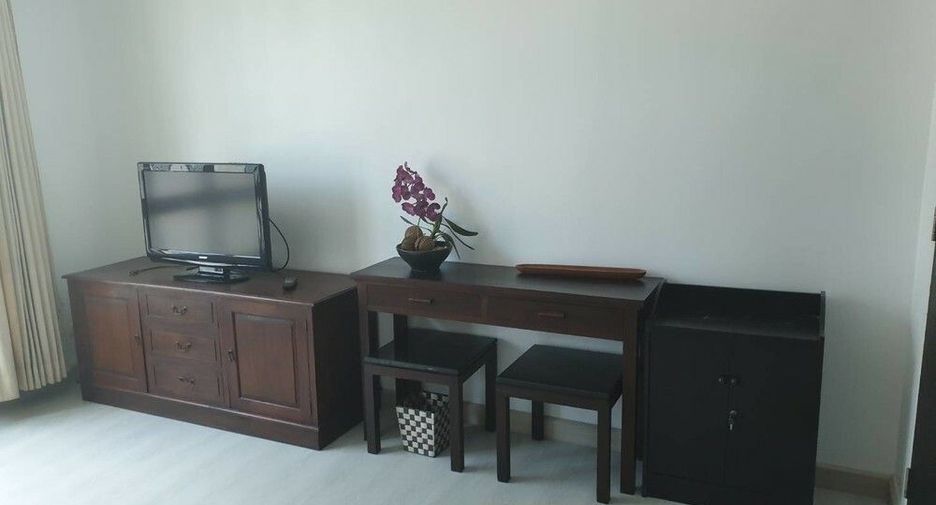 Condo en alquiler de 2 habitaciones en Khlong Toei, Bangkok