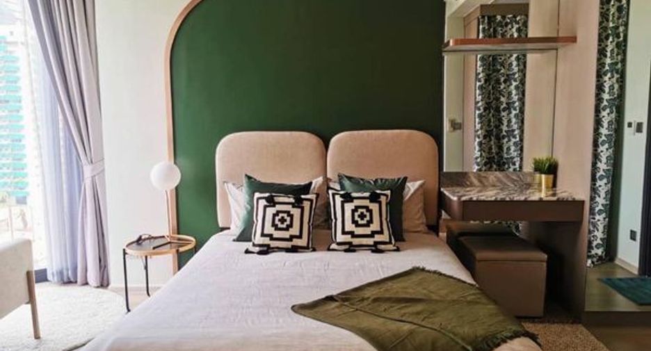 For rent studio condo in Huai Khwang, Bangkok