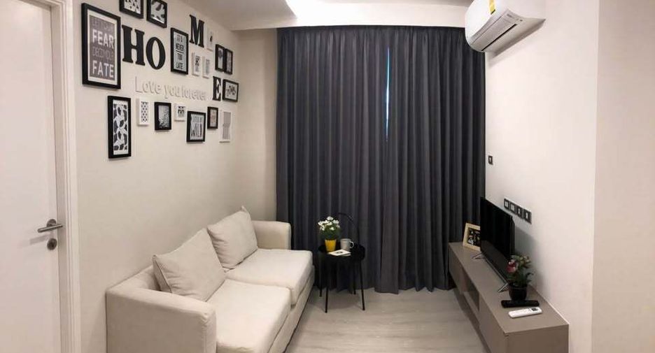 For rent 2 bedrooms condo in Khlong Toei, Bangkok
