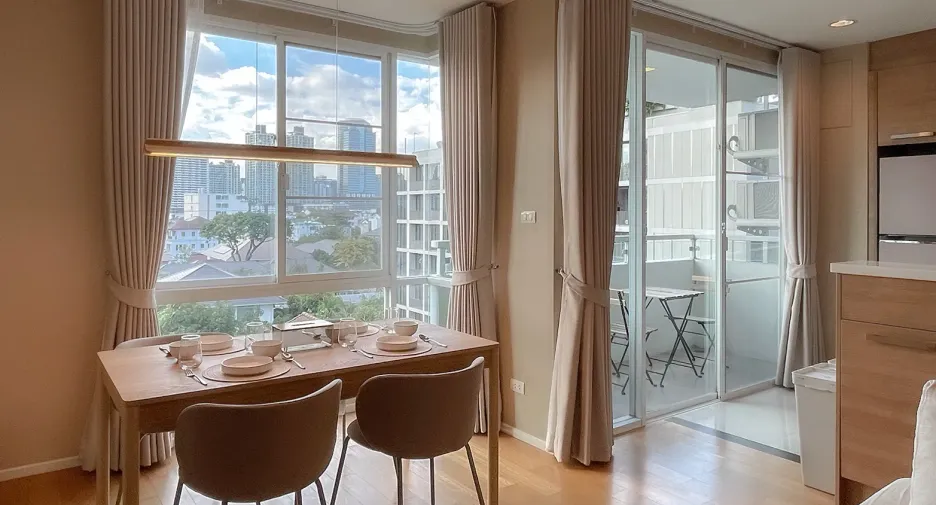 For rent 2 bedrooms condo in Watthana, Bangkok