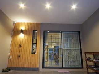 For sale 4 bedrooms townhouse in Phra Pradaeng, Samut Prakan