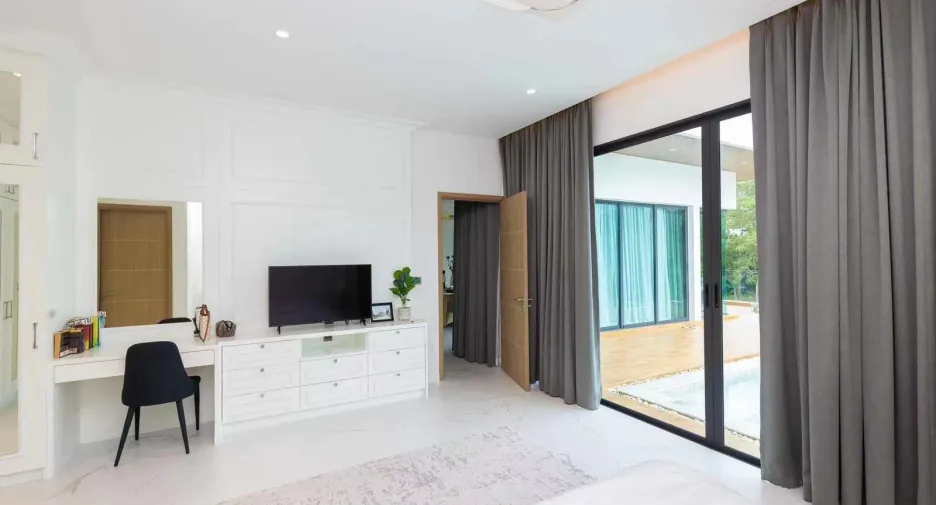 Villa en alquiler de 3 habitaciones en Mueang Phuket, Phuket