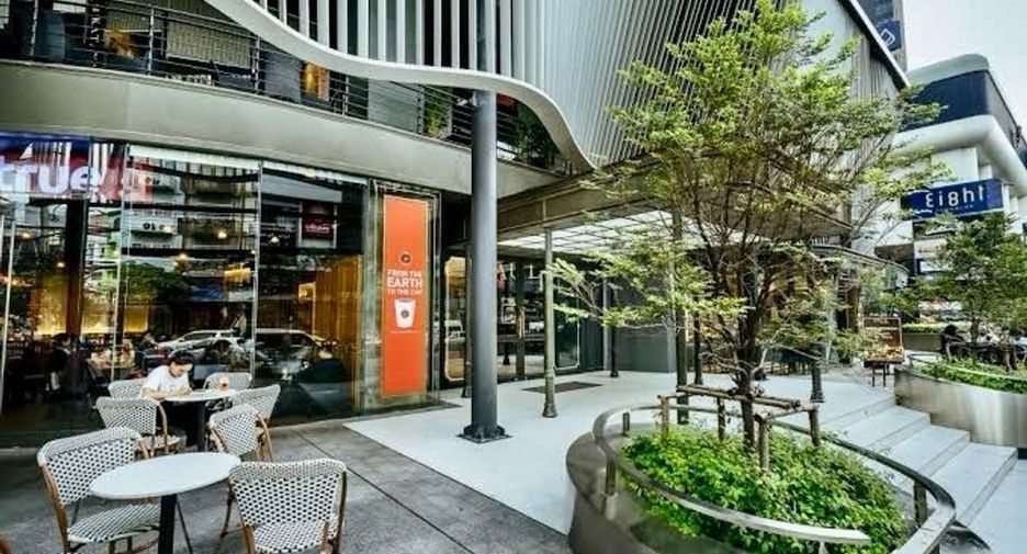 For rent 1 bed condo in Watthana, Bangkok