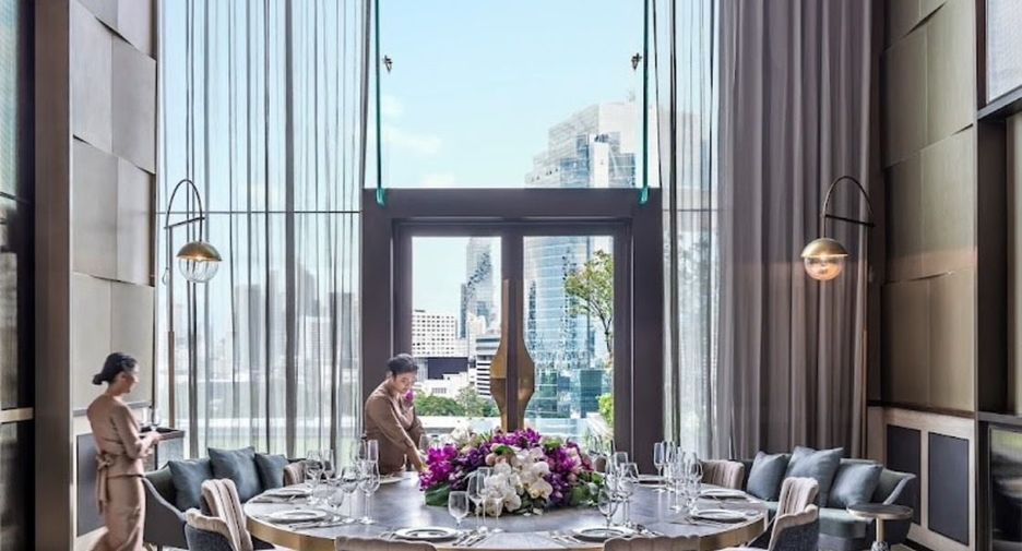 For sale 2 bedrooms condo in Khlong San, Bangkok