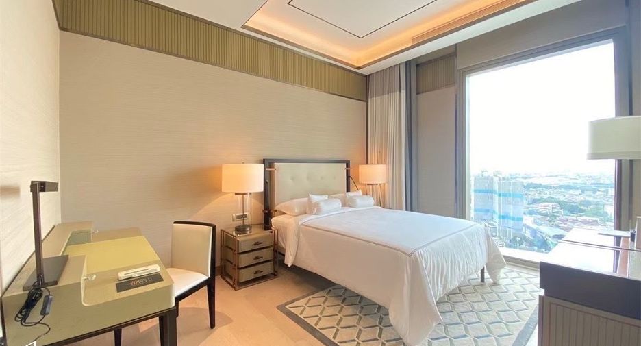 For sale 2 bedrooms condo in Khlong San, Bangkok