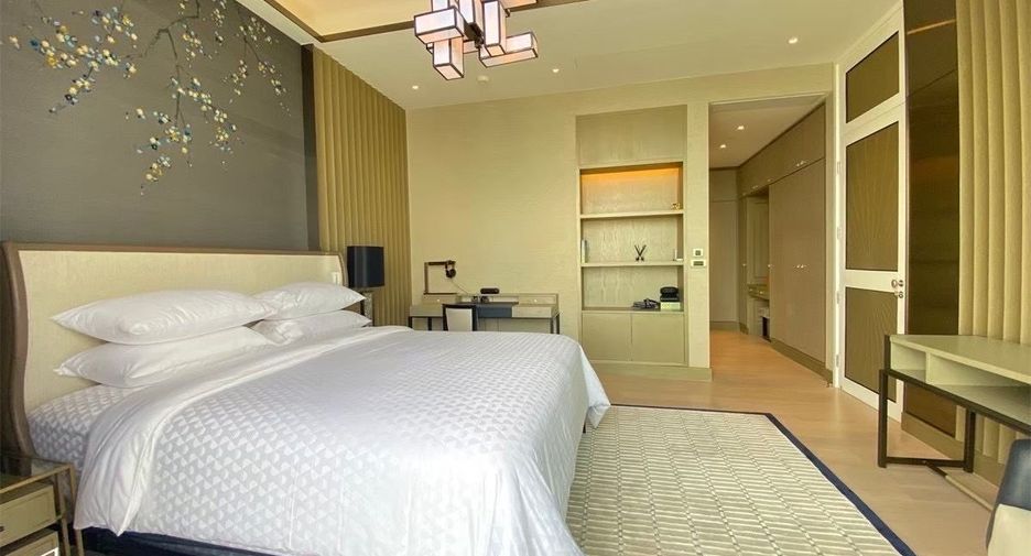 For sale 2 bedrooms condo in Khlong San, Bangkok