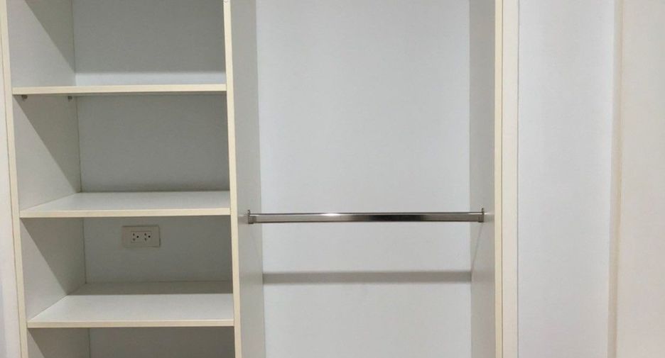 ให้เช่า 4 ห้องนอน คอนโด ใน วัฒนา, กรุงเทพฯ