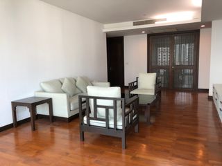 À louer 4 chambres condo à Watthana, Bangkok
