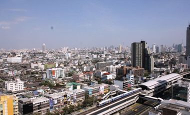 Condo en venta de 2 habitaciones en Khlong San, Bangkok