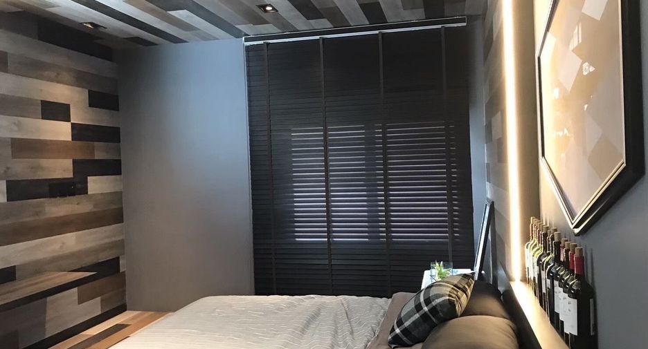 For sale 5 bedrooms house in Saphan Sung, Bangkok