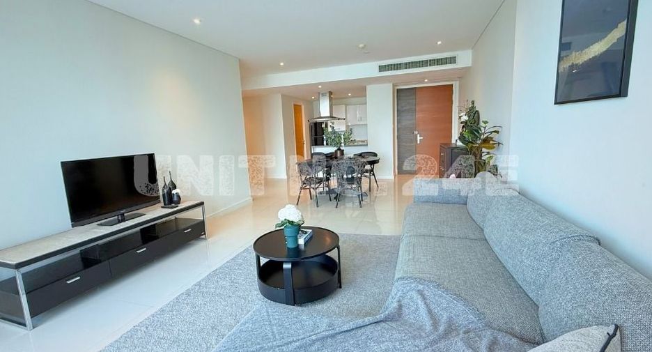 For rent 2 bedrooms condo in Khlong Toei, Bangkok
