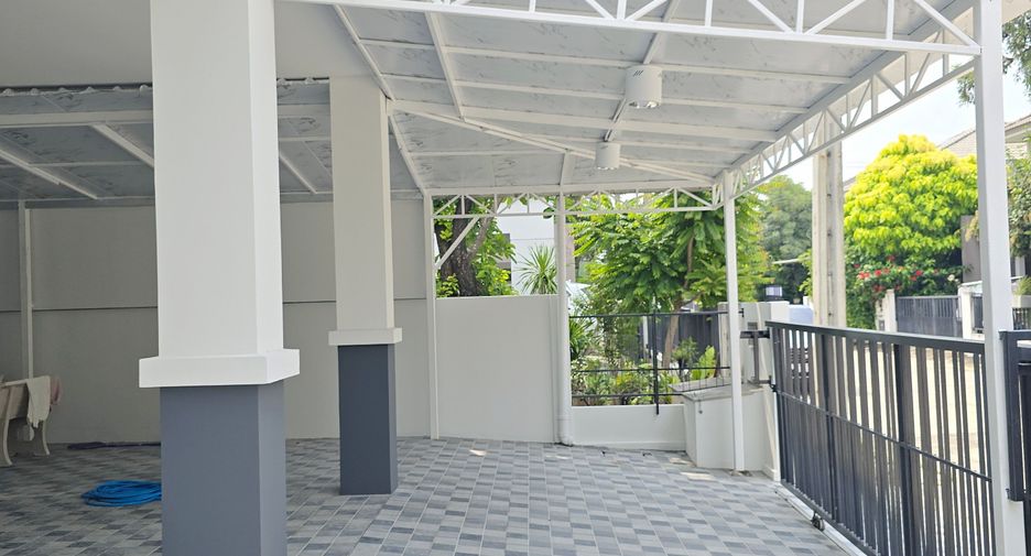 For sale 3 bedrooms house in Bang Bo, Samut Prakan