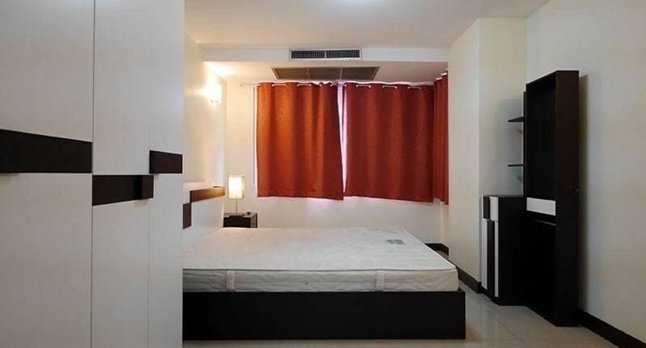 For sale and for rent 1 bed condo in Watthana, Bangkok