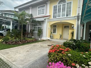 出租 2 卧室 独立屋 在 Phuket Town, 普吉