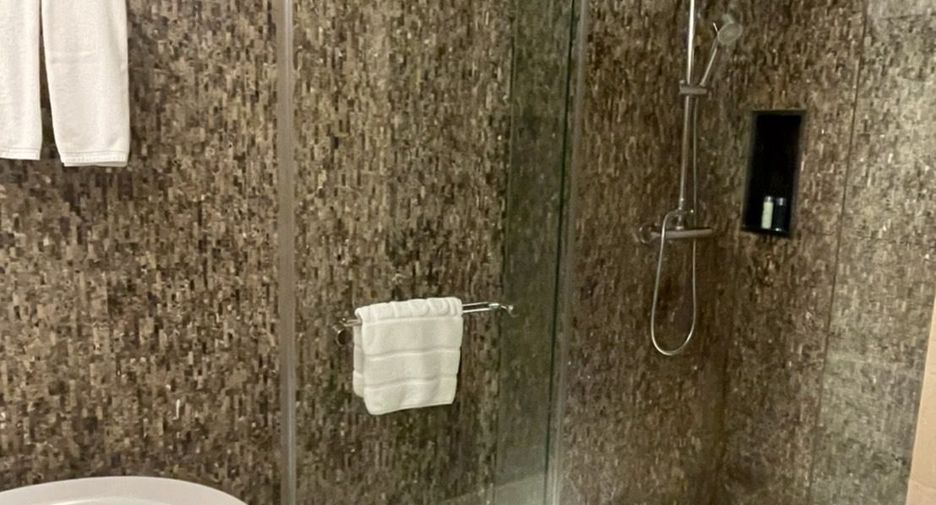 For rent 1 bed apartment in Watthana, Bangkok