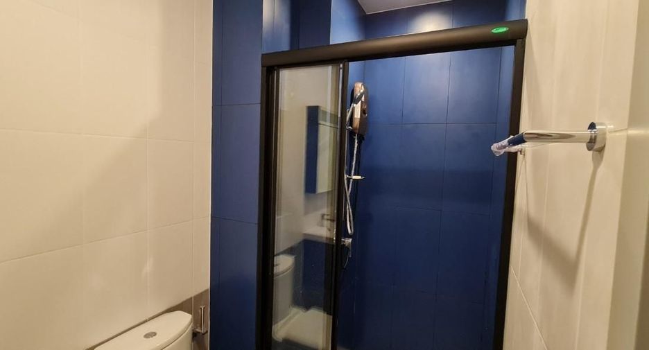 À vendre et à louer 1 chambre condo à Watthana, Bangkok