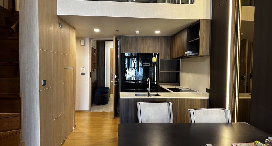 For rent 2 bedrooms condo in Watthana, Bangkok