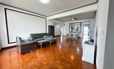 Apartment zur Miete mit 3 Zimmer in Watthana, Bangkok