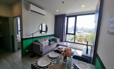 For rent 2 bedrooms condo in Watthana, Bangkok