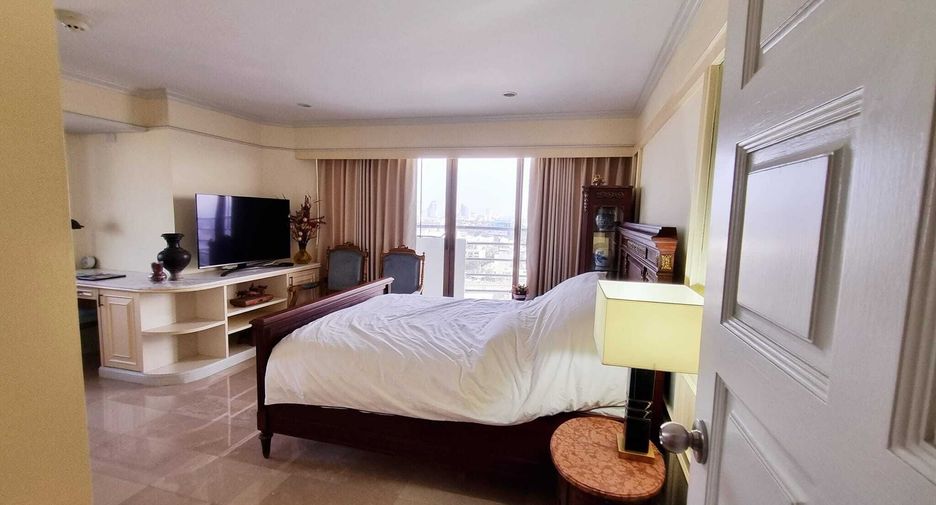 For sale 2 bedrooms condo in Suan Luang, Bangkok