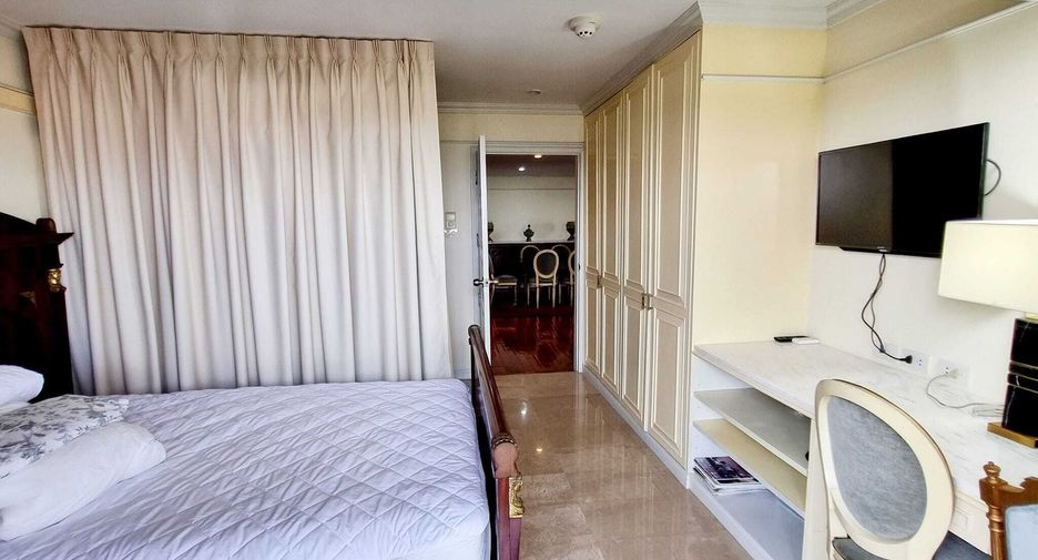 For sale 2 bedrooms condo in Suan Luang, Bangkok