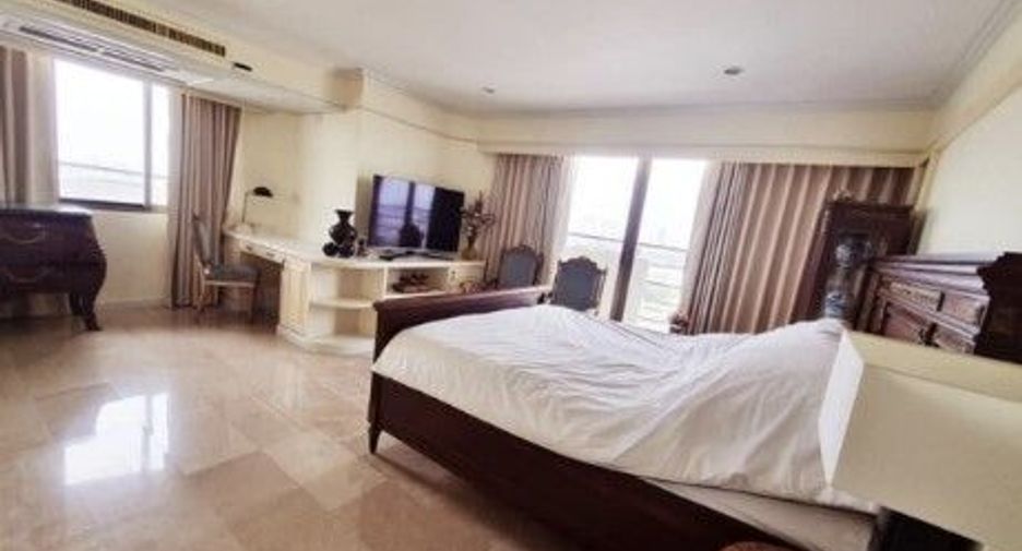 For sale 2 bedrooms condo in Suan Luang, Bangkok