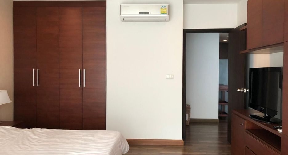 For rent 1 bed condo in Pathum Wan, Bangkok