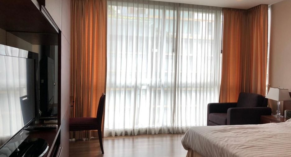 For rent 1 bed condo in Pathum Wan, Bangkok